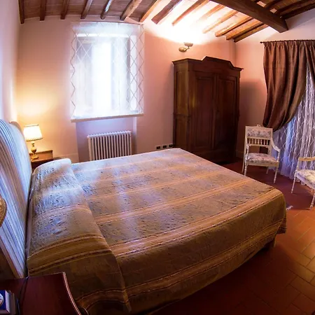Relais Petrischio 4* Farneta