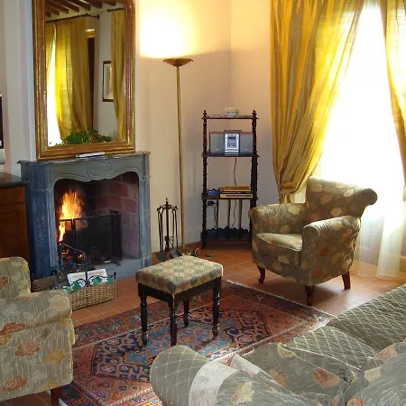 Aparthotel Relais Petrischio Farneta