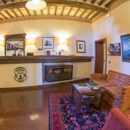 Aparthotel Relais Petrischio Farneta