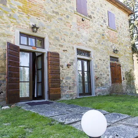 Relais Petrischio 4* Farneta