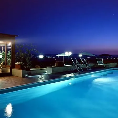 Relais Petrischio 4* Farneta