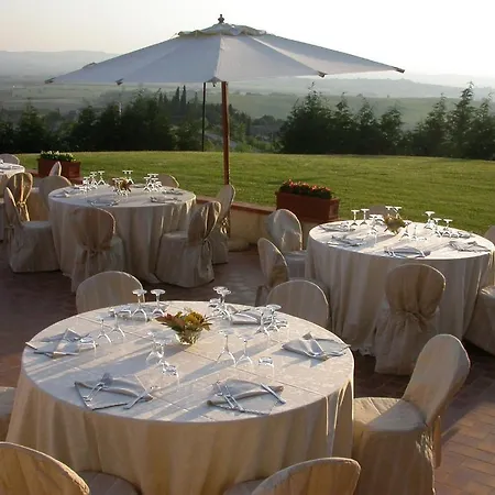 Aparthotel Relais Petrischio 4*