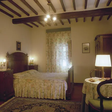 Relais Petrischio 4* Farneta