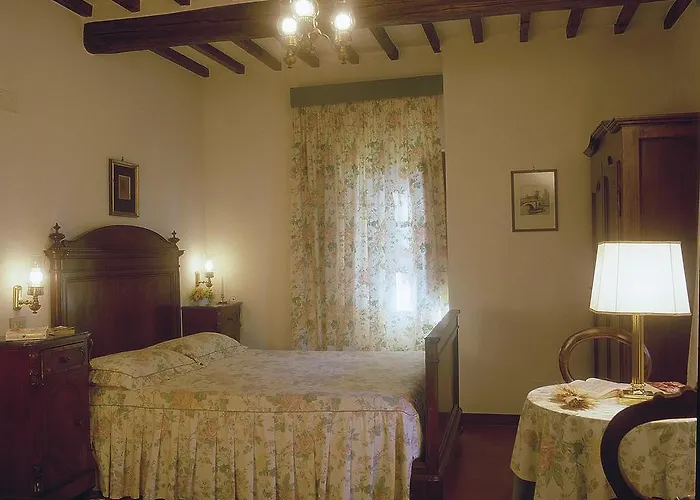 Relais Petrischio 4* Farneta